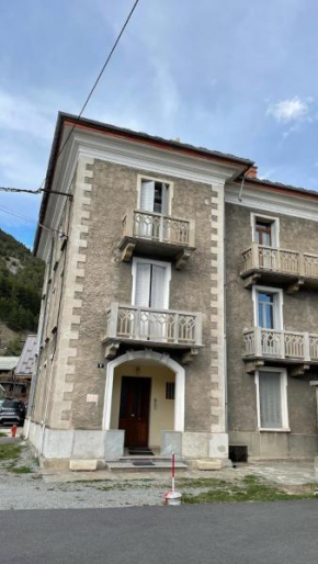Repos, Cité Vauban. Briancon